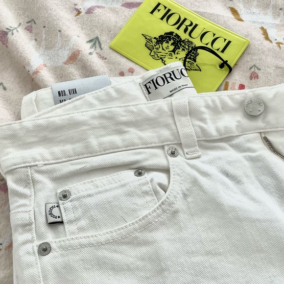 Fiorucci white jeans (new!) size 26 - Picture 7 of 8